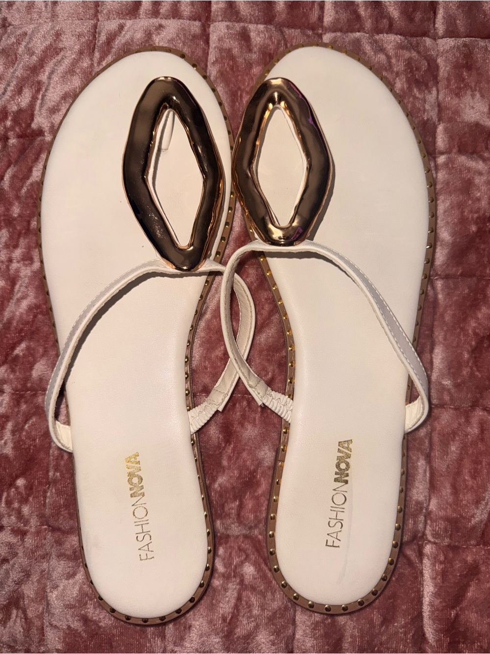 Fashion Nova White Sandal Slides with Gold Teardrop Accent